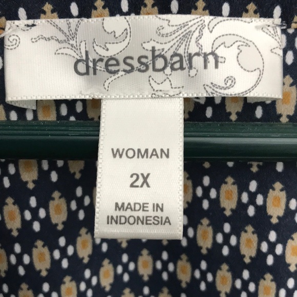 Dress barn women’s top - Picture 2 of 2